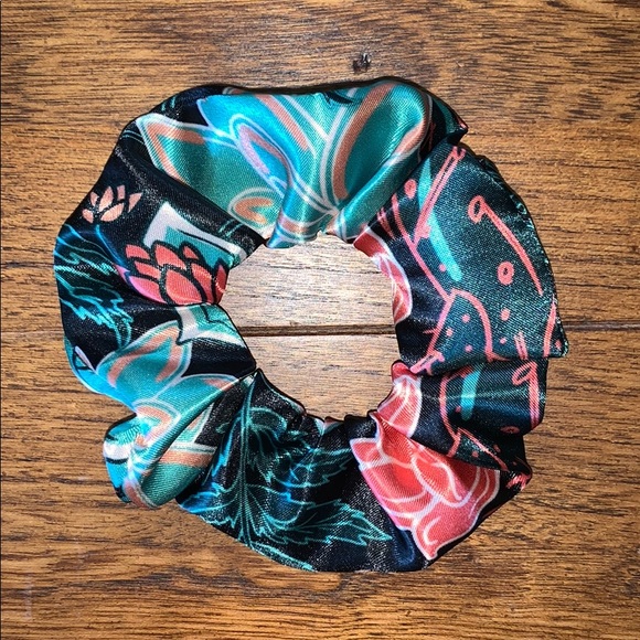 𝐒𝐮𝐜𝐜𝐮𝐥𝐞𝐧𝐭 𝐋𝐨𝐯𝐞𝐫 𝐒𝐜𝐫𝐮𝐧𝐜𝐡𝐢𝐞 - Picture 2 of 4